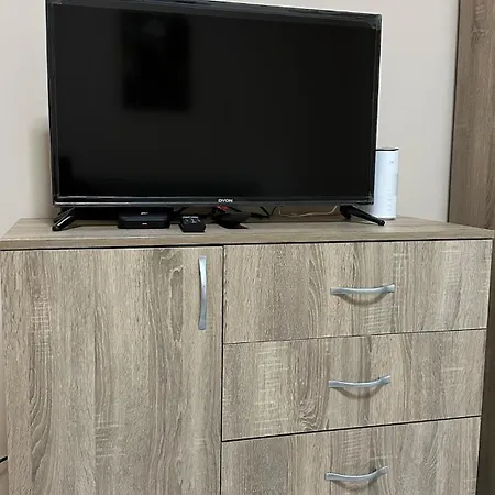 Apartament чисто нов в центъра на града!