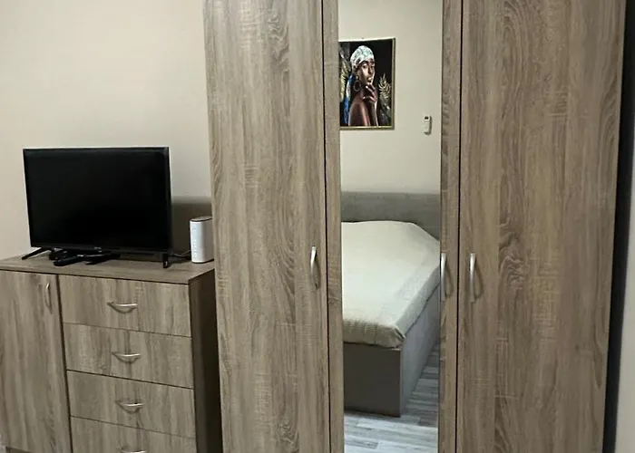 чисто нов в центъра на града! Апартаменты