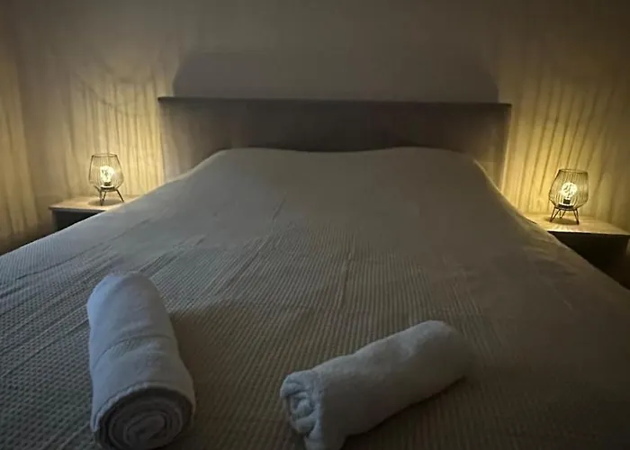 чисто нов в центъра на града! Апартаменты